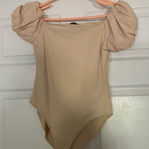 NWOT Cute Cream Forever 21 Bodysuit S M